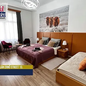 Little Americas Alaska Budapest